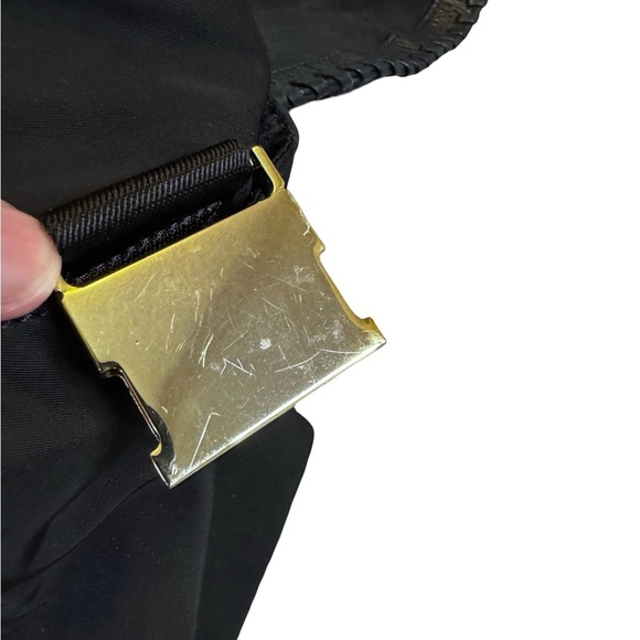 Tory Burch
Tory Burch Black Nylon and Leather
Messenger Bag - Picture 13 of 15